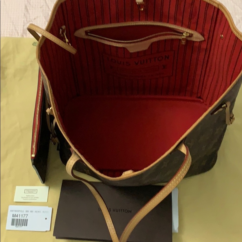 LV MM in excellent condition